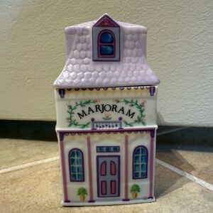 Lenox Porcelain Spice Village House 1989 vintage